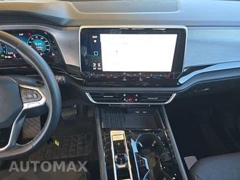 2025 Volkswagen Atlas Cross Sport 2.0T SE w/Technology - miniatura 11