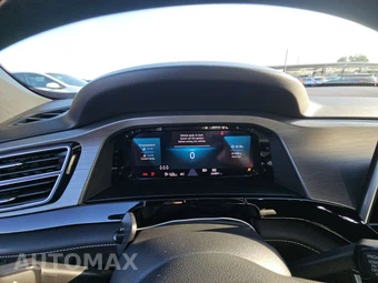 2025 Volkswagen Atlas Cross Sport 2.0T SE w/Technology - miniatura 18