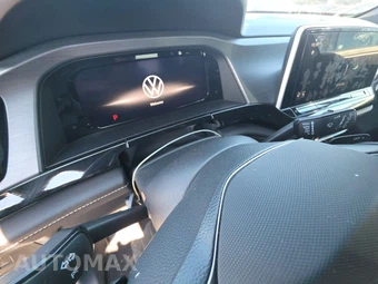 2025 Volkswagen Atlas Cross Sport 2.0T SE w/Technology - miniatura 12