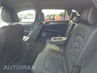 2025 Volkswagen Atlas Cross Sport 2.0T SE w/Technology - miniatura 13