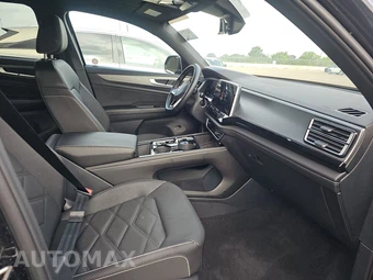 2025 Volkswagen Atlas Cross Sport 2.0T SE w/Technology - miniatura 8