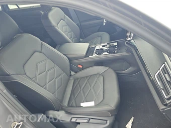 2025 Volkswagen Atlas Cross Sport 2.0T SE w/Technology - miniatura 8