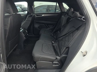 2025 Volkswagen Atlas Cross Sport 2.0T SE w/Technology - miniatura 13