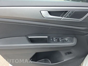 2025 Volkswagen Atlas Cross Sport 2.0T SE w/Technology - miniatura 9