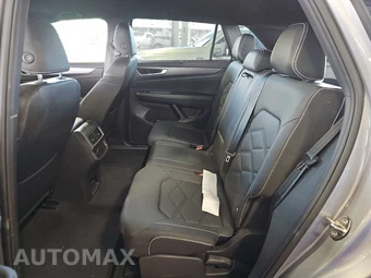 2025 Volkswagen Atlas Cross Sport 2.0T SE w/Technology - miniatura 19