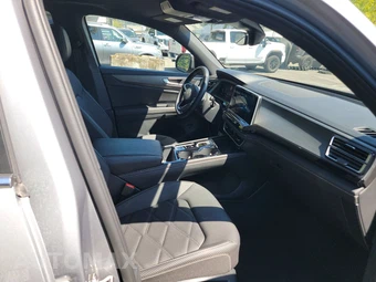 2025 Volkswagen Atlas Cross Sport 2.0T SE w/Technology - miniatura 14