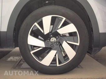 2025 Volkswagen Atlas Cross Sport 2.0T SE w/Technology - miniatura 10