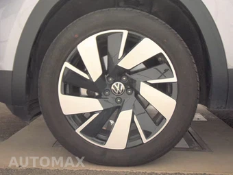 2025 Volkswagen Atlas Cross Sport 2.0T SE w/Technology - miniatura 9