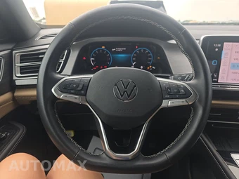 2025 Volkswagen Atlas Cross Sport 2.0T SE w/Technology - miniatura 10
