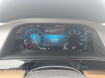 2025 Volkswagen Atlas Cross Sport 2.0T SE w/Technology - miniatura 12