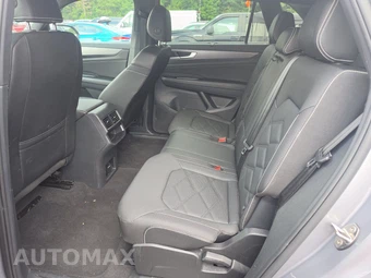 2025 Volkswagen Atlas Cross Sport 2.0T SE w/Technology - miniatura 19
