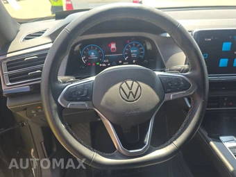 2025 Volkswagen Atlas Cross Sport 2.0T SE w/Technology - miniatura 10
