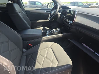 2025 Volkswagen Atlas Cross Sport 2.0T SE w/Technology - miniatura 8