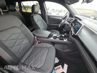 2025 Volkswagen Atlas Cross Sport 2.0T SE w/Technology - miniatura 8