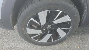 2025 Volkswagen Atlas Cross Sport 2.0T SE w/Technology - miniatura 27