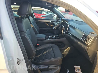 2025 Volkswagen Atlas Cross Sport 2.0T SE w/Technology - miniatura 8