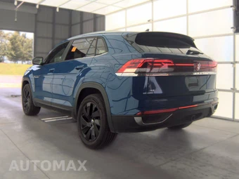 2025 Volkswagen Atlas Cross Sport 2.0T SE w/Technology - miniatura 6