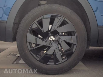 2025 Volkswagen Atlas Cross Sport 2.0T SE w/Technology - miniatura 11