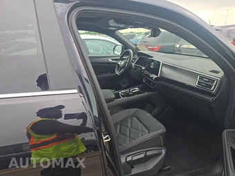 2025 Volkswagen Atlas Cross Sport 2.0T SE w/Technology - miniatura 8