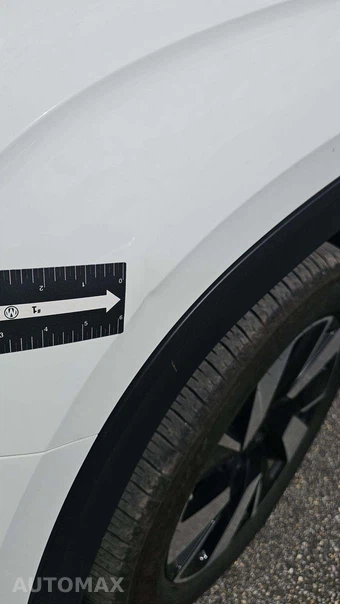 2025 Volkswagen Atlas Cross Sport 2.0T SE w/Technology - miniatura 21