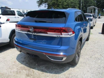 2025 Volkswagen Atlas Cross Sport 2.0T SE w/Technology - miniatura 15