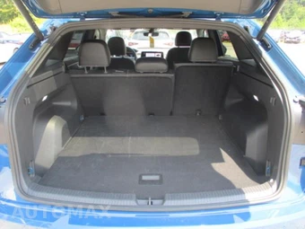 2025 Volkswagen Atlas Cross Sport 2.0T SE w/Technology - miniatura 16
