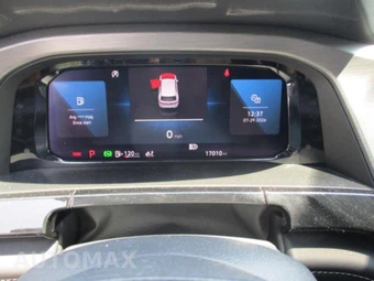 2025 Volkswagen Atlas Cross Sport 2.0T SE w/Technology - miniatura 8