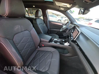 2025 Volkswagen Atlas Cross Sport 2.0T SE w/Technology - miniatura 8
