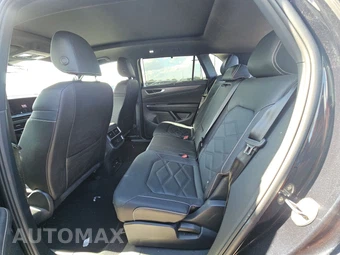 2025 Volkswagen Atlas Cross Sport 2.0T SE w/Technology - miniatura 13