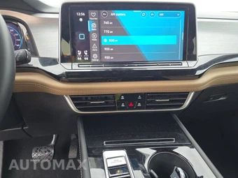 2025 Volkswagen Atlas Cross Sport 2.0T SE w/Technology - miniatura 11