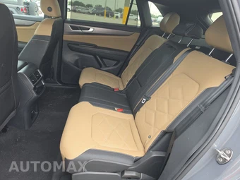 2025 Volkswagen Atlas Cross Sport 2.0T SE w/Technology - miniatura 13