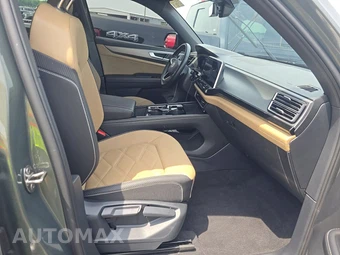 2025 Volkswagen Atlas Cross Sport 2.0T SE w/Technology - miniatura 8