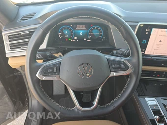2025 Volkswagen Atlas Cross Sport 2.0T SE w/Technology - miniatura 10