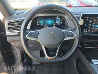 2025 Volkswagen Atlas Cross Sport 2.0T SE w/Technology - miniatura 10