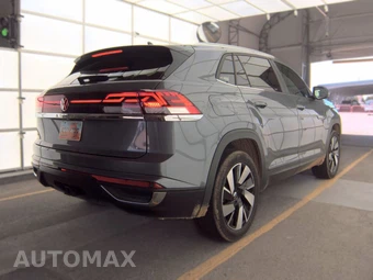 2025 Volkswagen Atlas Cross Sport 2.0T SE w/Technology - miniatura 5