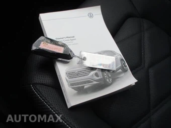 2025 Volkswagen Atlas Cross Sport 2.0T SE w/Technology - miniatura 9