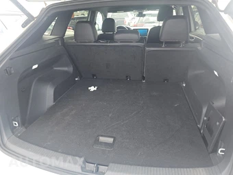 2025 Volkswagen Atlas Cross Sport 2.0T SE w/Technology - miniatura 16