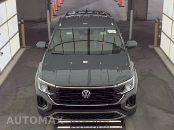 2025 Volkswagen Atlas Cross Sport 2.0T SE w/Technology - miniatura 2