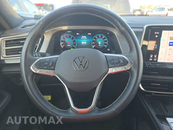 2025 Volkswagen Atlas Cross Sport 2.0T SE w/Technology - miniatura 10