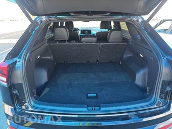 2025 Volkswagen Atlas Cross Sport 2.0T SE w/Technology - miniatura 17