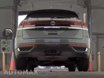 2025 Volkswagen Atlas Cross Sport 2.0T SE w/Technology - miniatura 7