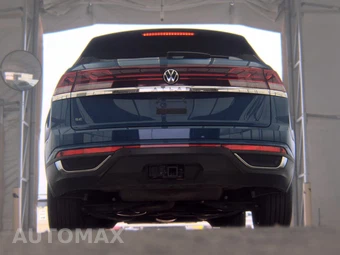 2025 Volkswagen Atlas Cross Sport 2.0T SE w/Technology - miniatura 7
