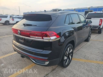 2025 Volkswagen Atlas Cross Sport 2.0T SE w/Technology - miniatura 4