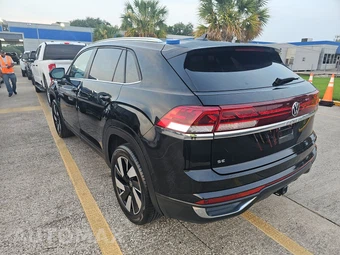 2025 Volkswagen Atlas Cross Sport 2.0T SE w/Technology - miniatura 6