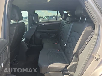 2025 Volkswagen Atlas Cross Sport 2.0T SE w/Technology - miniatura 13