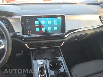 2025 Volkswagen Atlas Cross Sport 2.0T SE w/Technology - miniatura 11