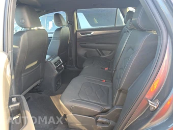 2025 Volkswagen Atlas Cross Sport 2.0T SE w/Technology - miniatura 13