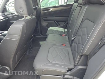 2025 Volkswagen Atlas Cross Sport 2.0T SE w/Technology - miniatura 19