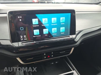 2025 Volkswagen Atlas Cross Sport 2.0T SE w/Technology - miniatura 11