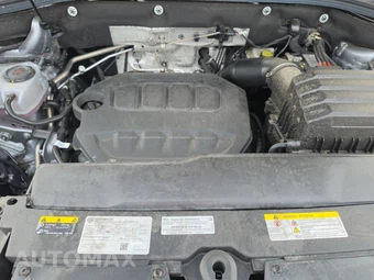 2025 Volkswagen Atlas Cross Sport 2.0T SE w/Technology - miniatura 16